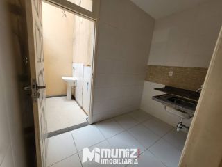 ALUGA-SE APTO NA PARTE TÉRRA DA AV. MAMEDE PAES MENDONÇA - GETÚLIO VARGAS