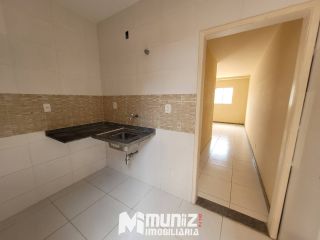 ALUGA-SE APTO NA PARTE TÉRRA DA AV. MAMEDE PAES MENDONÇA - GETÚLIO VARGAS