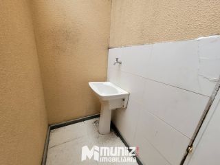 ALUGA-SE APTO NA PARTE TÉRRA DA AV. MAMEDE PAES MENDONÇA - GETÚLIO VARGAS