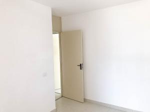 ALUGA-SE APTO NO COND. PACIFICO NORTE