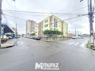 Apartamento Para Alugar com 3 quartos 1 suítes no bairro Salgado Filho em Aracaju