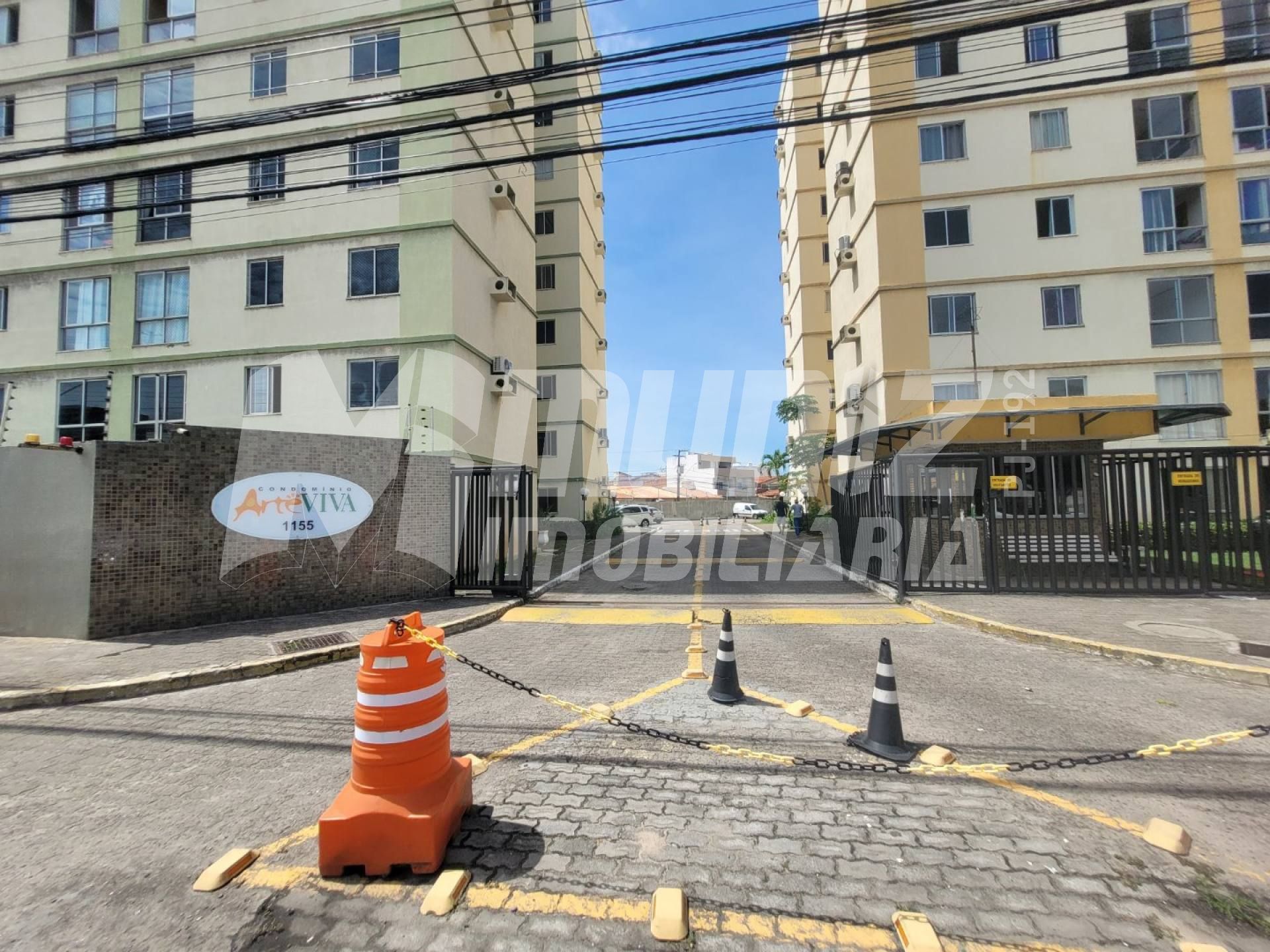 ALUGA-SE APARTAMENTO NO  CONDOMÍNIO ARTE VIVA