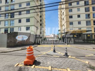 ALUGA-SE APARTAMENTO NO  CONDOMÍNIO ARTE VIVA