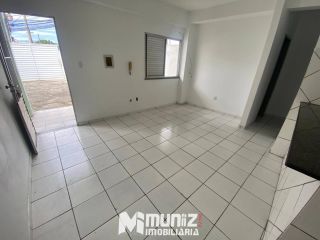 Apartamento Térreo Disponível Para Aluguel Na Rua Antônio Vieira de Menezes