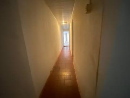 ALUGA-SE  CASA PARA COMÉRCIO NO CENTRO NA RUA SIRIRI