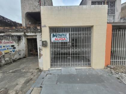 ALUGA-SE  CASA PARA COMÉRCIO NO CENTRO NA RUA SIRIRI