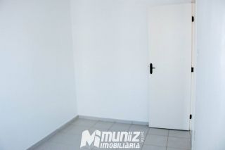 Vende-se Apartamento no Condomínio Morada Real - Rosa Elze