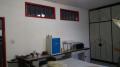 VENDE-SE CASA COM PONTO COMERCIAL 