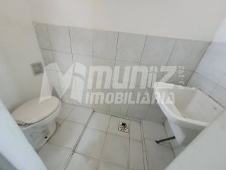 ALUGA-SE APTO NO COND. GRÃO DE AREIA