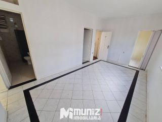 ALUGA-SE APTO NO COND. GRÃO DE AREIA