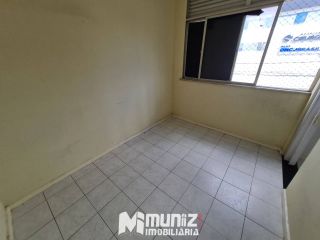 ALUGA-SE APTO NO COND. GRÃO DE AREIA