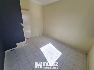 ALUGA-SE APTO NO COND. GRÃO DE AREIA