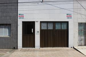 ALUGA-SE CASA NA RUA SIRIRI