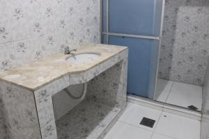 ALUGA-SE CASA NA RUA SIRIRI