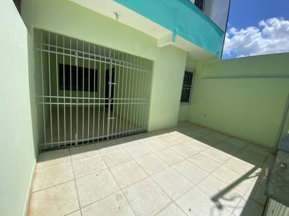 CASA C/ DOIS PAVIMENTOS NA RUA PADRE CALDAS