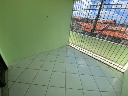 CASA C/ DOIS PAVIMENTOS NA RUA PADRE CALDAS