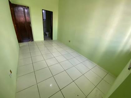 CASA C/ DOIS PAVIMENTOS NA RUA PADRE CALDAS
