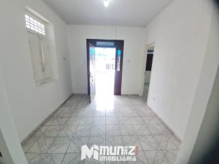 CASA NA RUA PROPRIÁ