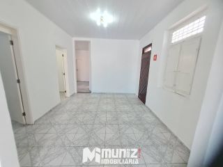 CASA NA RUA PROPRIÁ