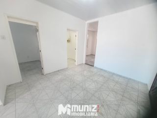 CASA NA RUA PROPRIÁ