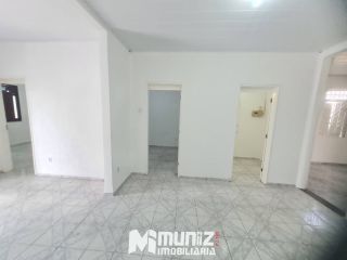 CASA NA RUA PROPRIÁ