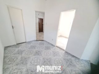 CASA NA RUA PROPRIÁ