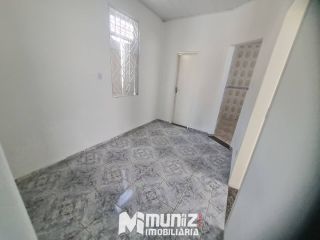 CASA NA RUA PROPRIÁ