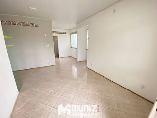 ALUGA-SE CASA NA PARTE SUPERIOR NA RUA ABIGAIL FERREIRA ARAUJO RAMOS