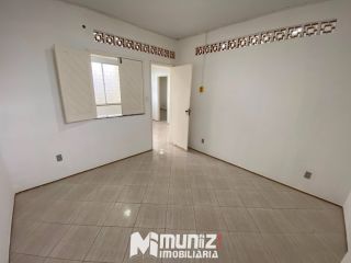 ALUGA-SE CASA NA PARTE SUPERIOR NA RUA ABIGAIL FERREIRA ARAUJO RAMOS