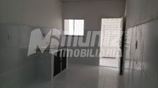 ALUGA-SE CASA NO ROSA ELZE