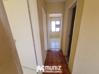 ALUGA-SE APT NO 18 DO FORTE