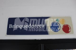 VENDE-SE APT EM FRENTE A UNIT DA FAROLANDIA