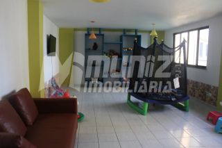 VENDE-SE APT EM FRENTE A UNIT DA FAROLANDIA