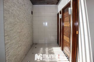 VENDE-SE CASA COM PONTO COMERCIAL - JABOTIANA