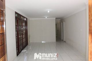 VENDE-SE CASA COM PONTO COMERCIAL - JABOTIANA