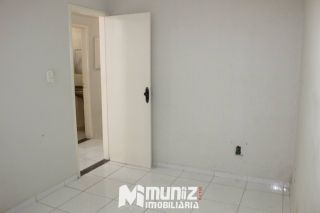 VENDE-SE CASA COM PONTO COMERCIAL - JABOTIANA