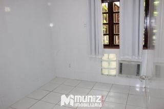 VENDE-SE CASA COM PONTO COMERCIAL - JABOTIANA
