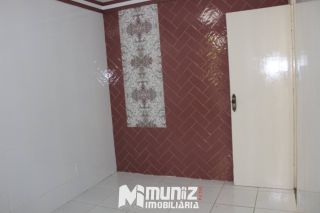 VENDE-SE CASA COM PONTO COMERCIAL - JABOTIANA