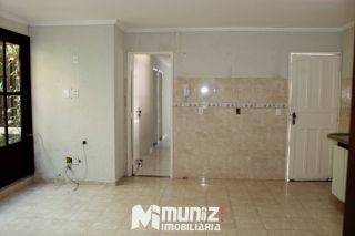 VENDE-SE CASA COM PONTO COMERCIAL - JABOTIANA