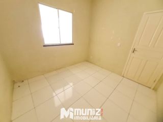 Casa Para Alugar com 2 quartos no bairro Ponto Novo em Aracaju