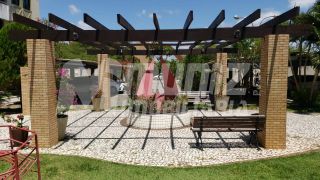 VENDE-SE APT C/VARANDA NO COND SPLENDOR PARK