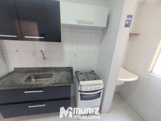 VENDE-SE APT C/VARANDA NO COND SPLENDOR PARK