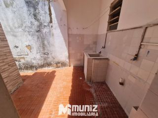 CASA NA RUA SENHOR DOS PASSOS