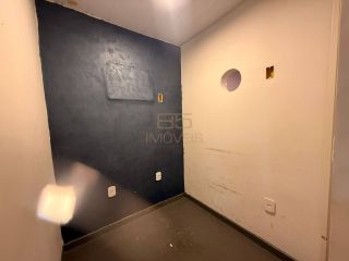 Ponto comercial com 95 m² na Avenida Presidente Getúlio Vargas por R$ 3.500,00