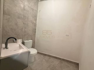 Ponto comercial com 95 m² na Avenida Presidente Getúlio Vargas por R$ 3.500,00