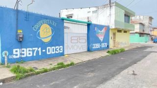 Espaço comercial com salas e auditório no Poço