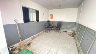 Espaço comercial com salas e auditório no Poço