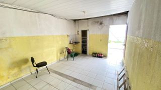 Espaço comercial com salas e auditório no Poço