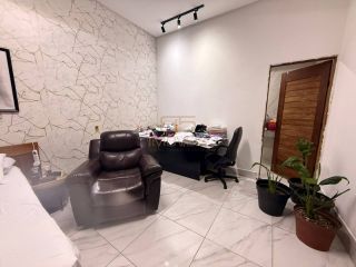Casa Comercial para Aluguel na Av. Eraldo Lins Cavalcante