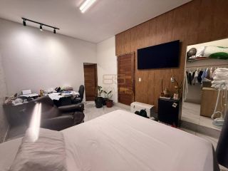 Casa Comercial para Aluguel na Av. Eraldo Lins Cavalcante